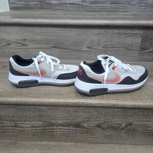 Nike Air Max Motiff sneakers youth size 4.5